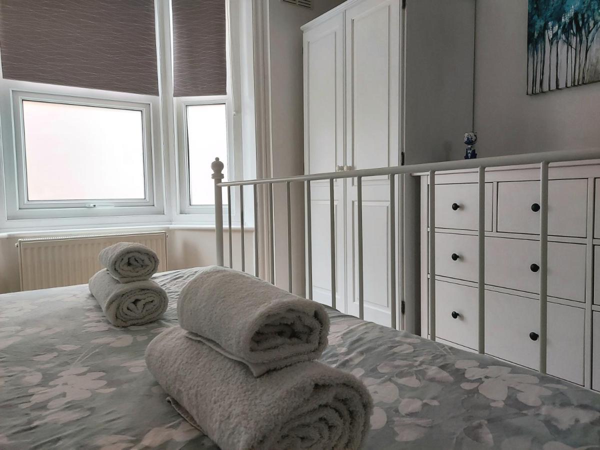 Cosy Central Canterbury - Modern Victorian Dış mekan fotoğraf